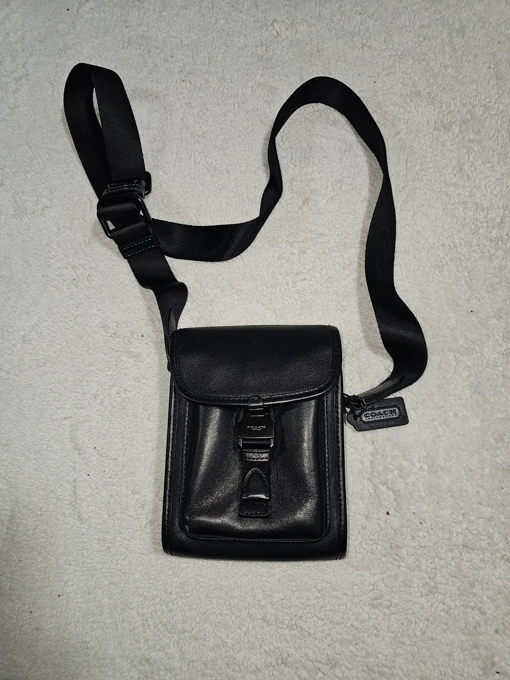 Coach Black Leather Messenger Crossbody with Detachable Coin Pouch